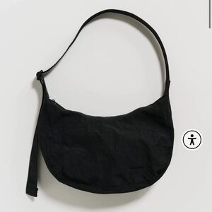 Medium Nylon Crescent Baggu